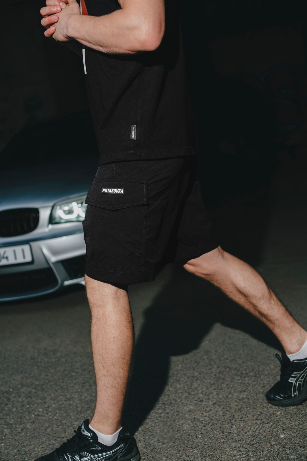 CARGO SHORTS LOGO