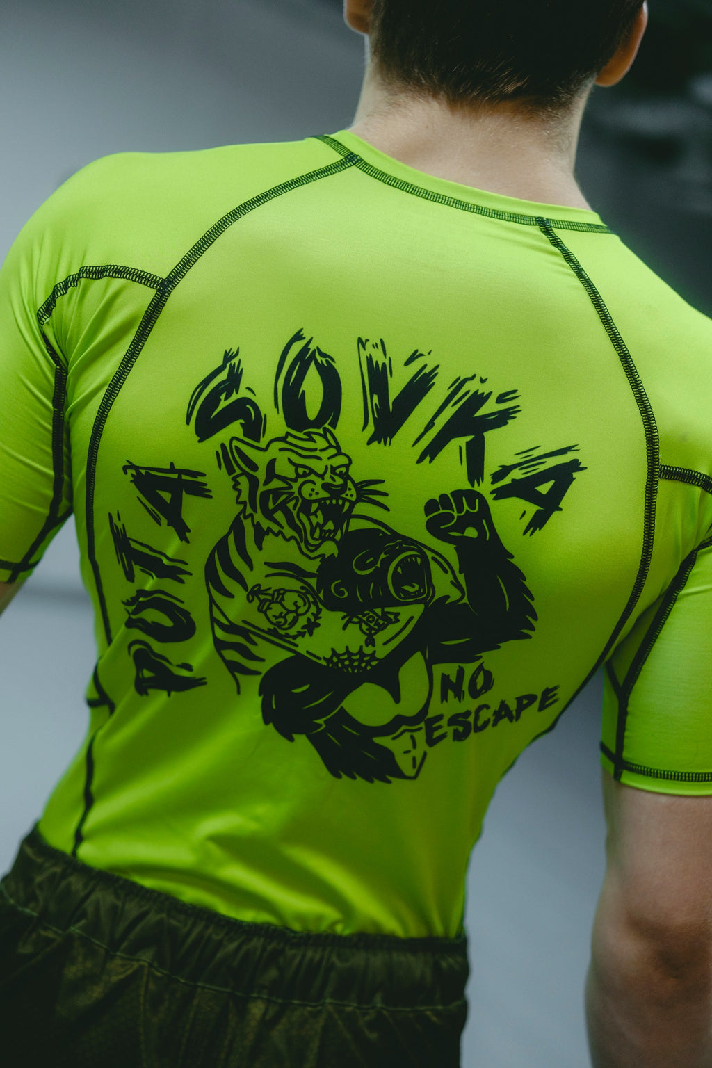 RASHGUARD PATTERN