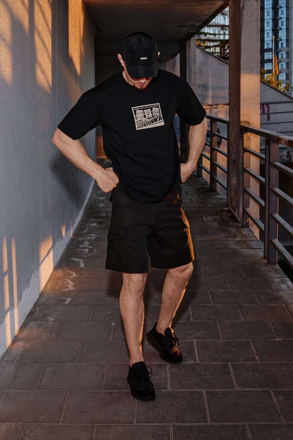 COTTON CARGO SHORTS BLACK