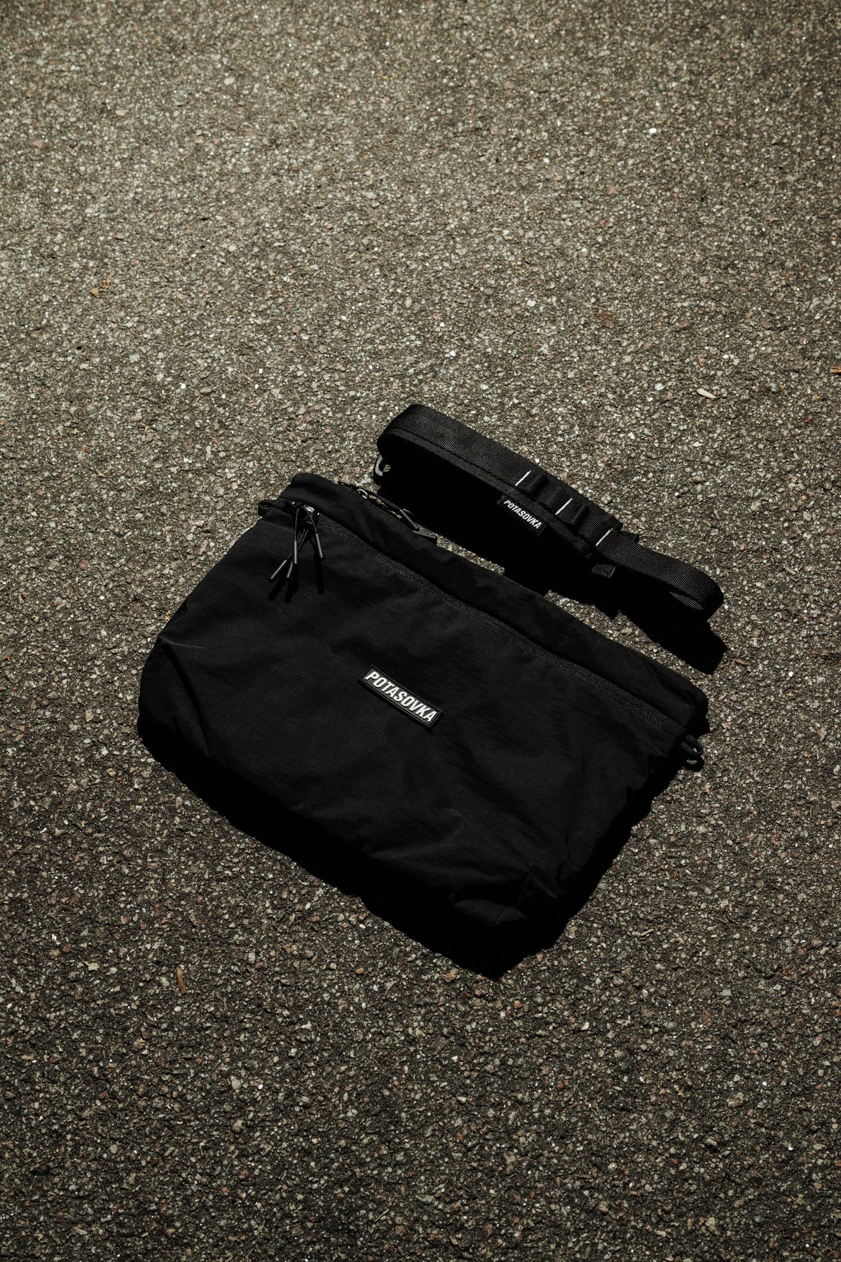 CITY MESSENGER 01