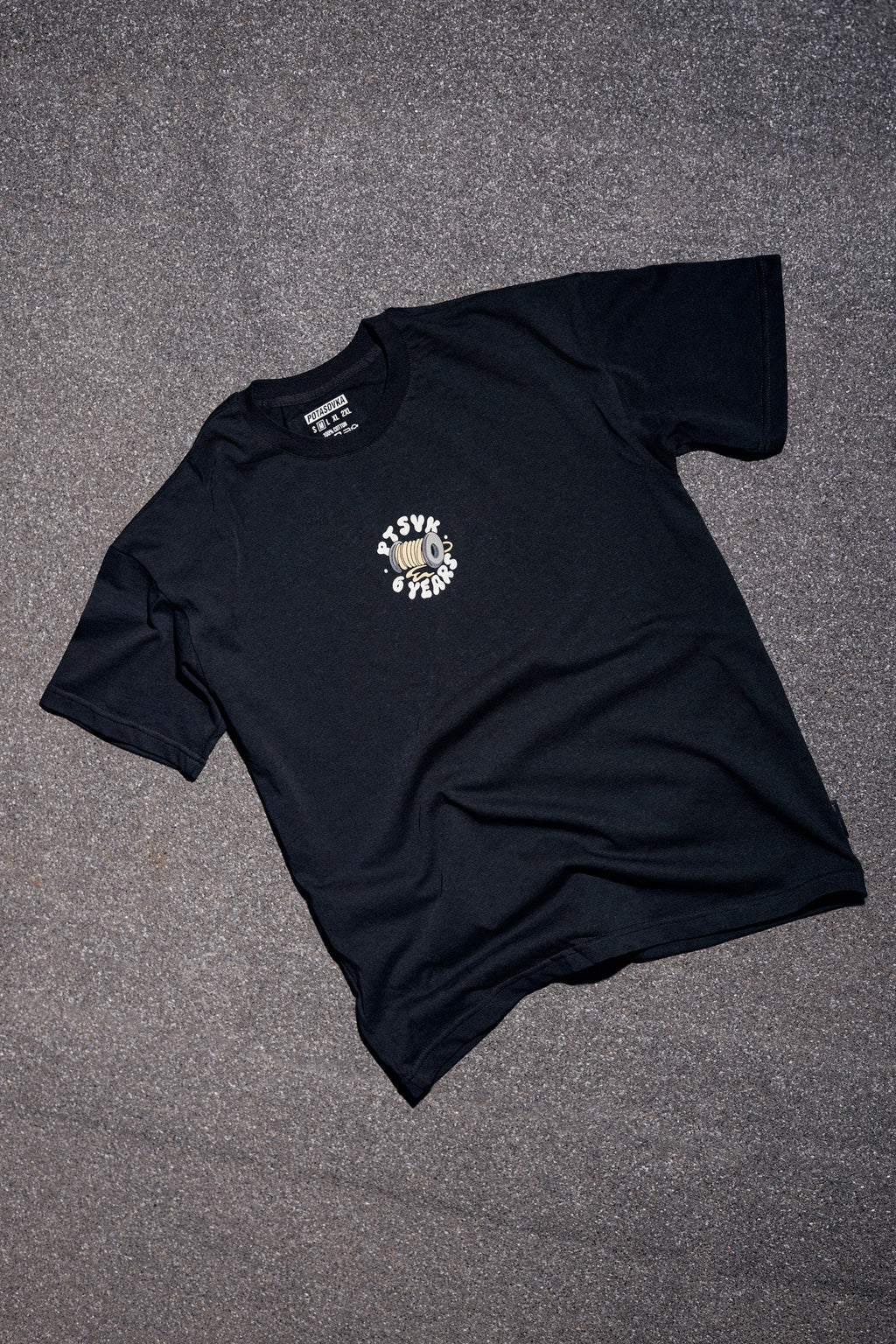 T-SHIRT 6 YEARS